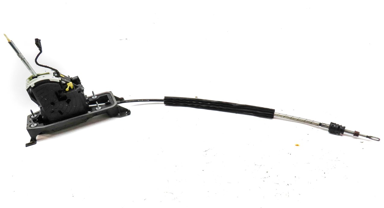 Thumbnail 2: 2015-2020 AUDI A3 S3 (8V) TRANSMISSION GEAR SHIFTER SHIFT BOX w/ CABLE