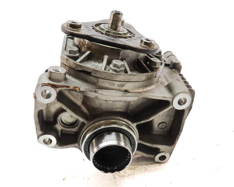 Thumbnail 7: 2016-2018 AUDI A3 (8V) QUATTRO AWD FRONT TRANSFER CASE ANGLE GEAR DRIVE