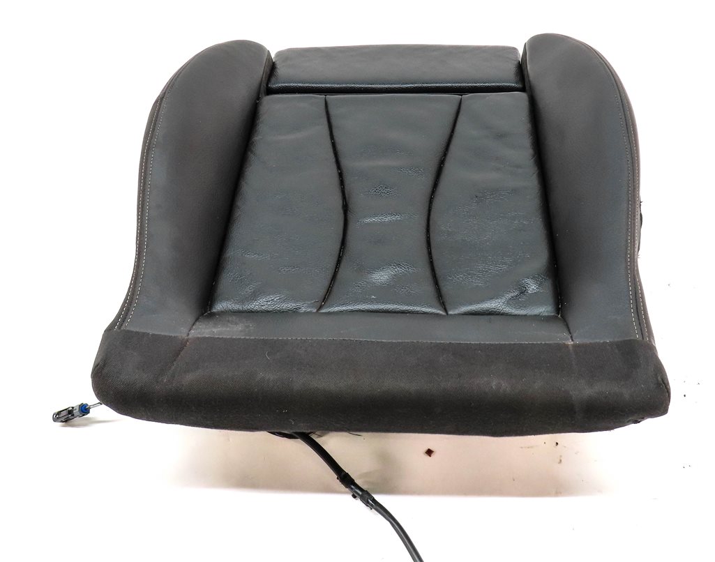 Thumbnail 4: 2015 AUDI S3 (8V) FRONT RIGHT PASSENGER LOWER HEATED SEAT CUSHION (Black)