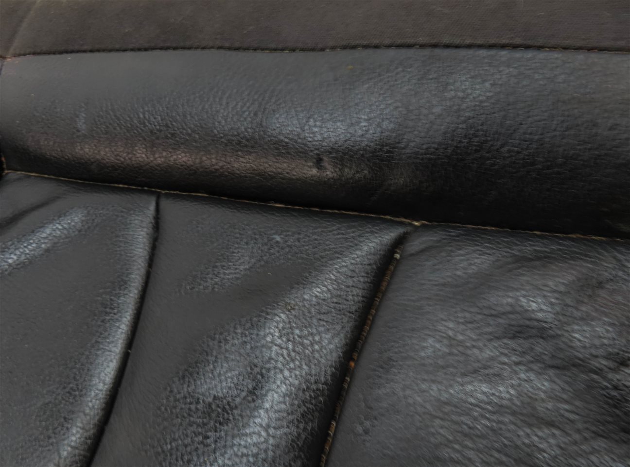 Thumbnail 8: 2015 AUDI S3 (8V) FRONT RIGHT PASSENGER LOWER HEATED SEAT CUSHION (Black)