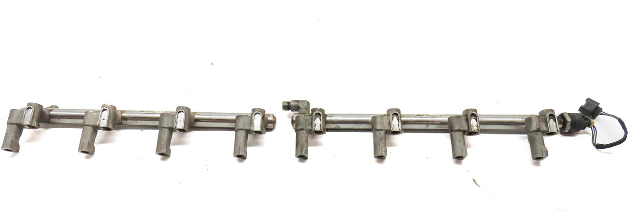Thumbnail 2: 12 RANGE ROVER (L322) 5.0L SUPER LEFT & RIGHT FUEL RAIL & PRESSURE SENSOR SET/2