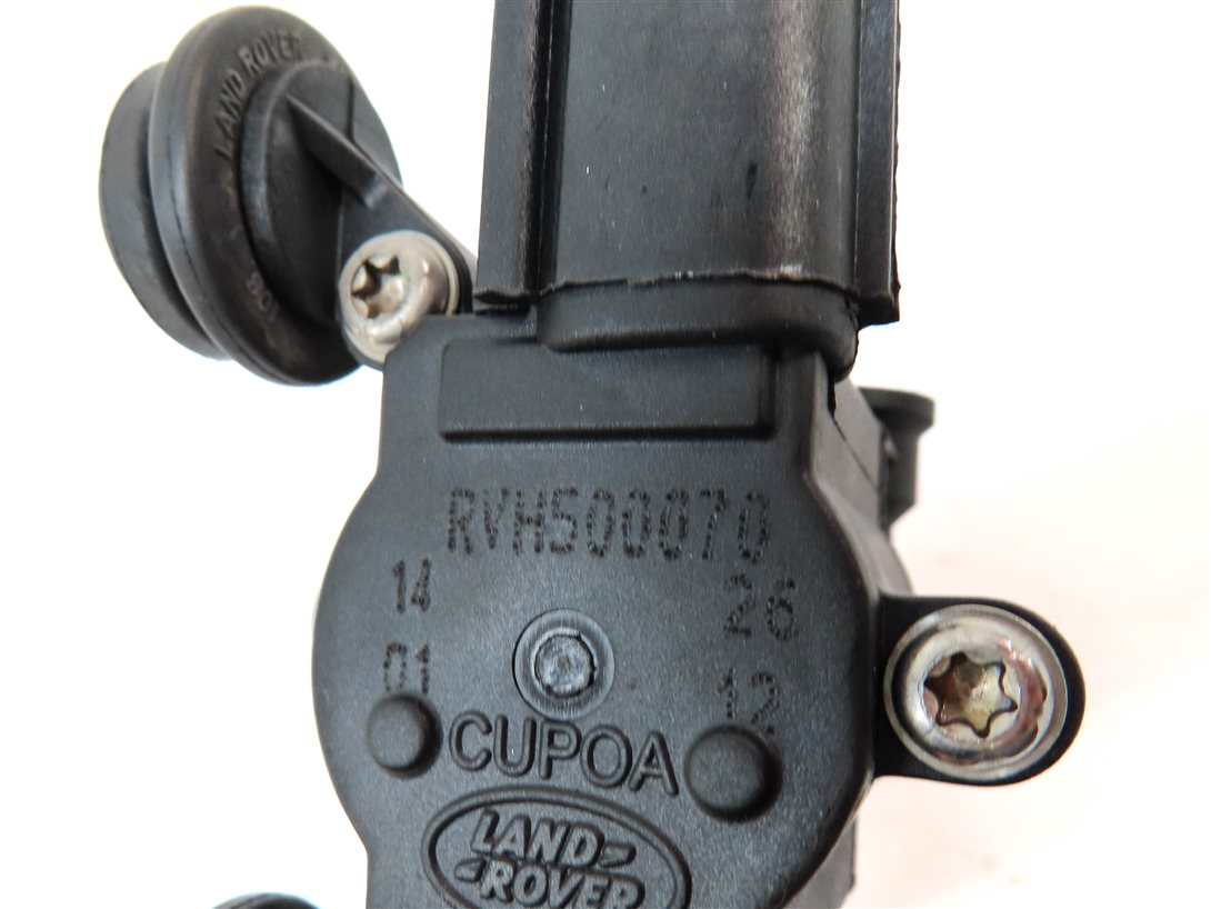 Thumbnail 6: 2012 RANGE ROVER (L322) AIR SUSPENSION TRANSFER RELIEF VALVE SOLENOID MODULE