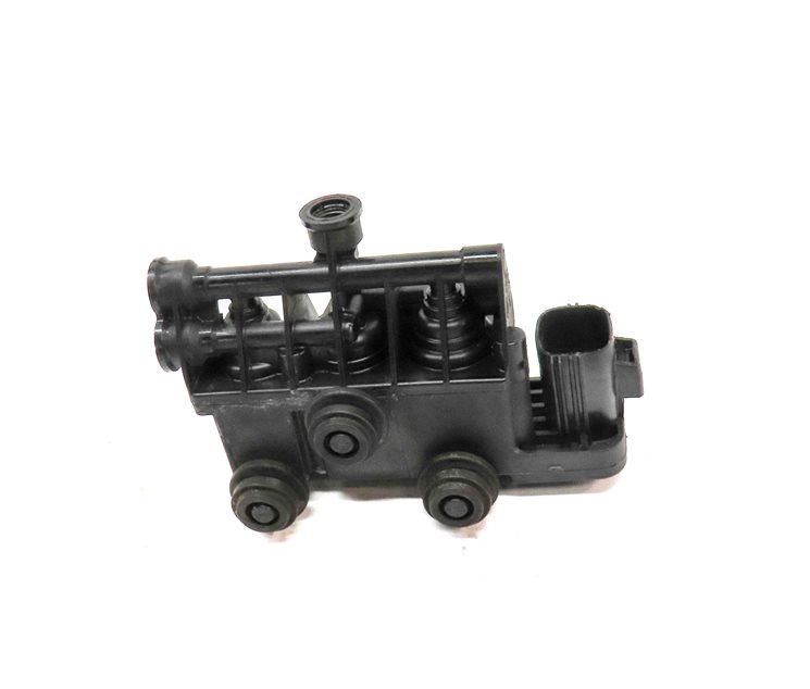 Thumbnail 2: 2012 RANGE ROVER (L322) AIR SUSPENSION TRANSFER RELIEF VALVE BLOCK