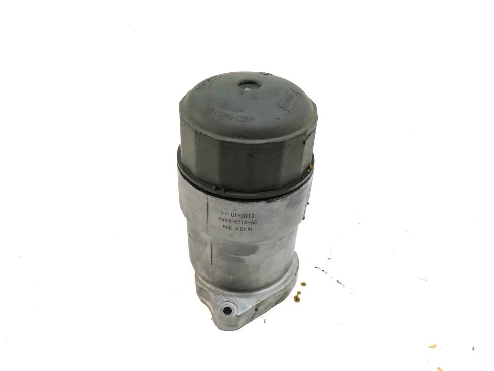 Thumbnail 2: 2012 RANGE ROVER (L322) 5.0L SUPER ENGINE MOTOR OIL FLUID FILTER HOUSING w/ CAP