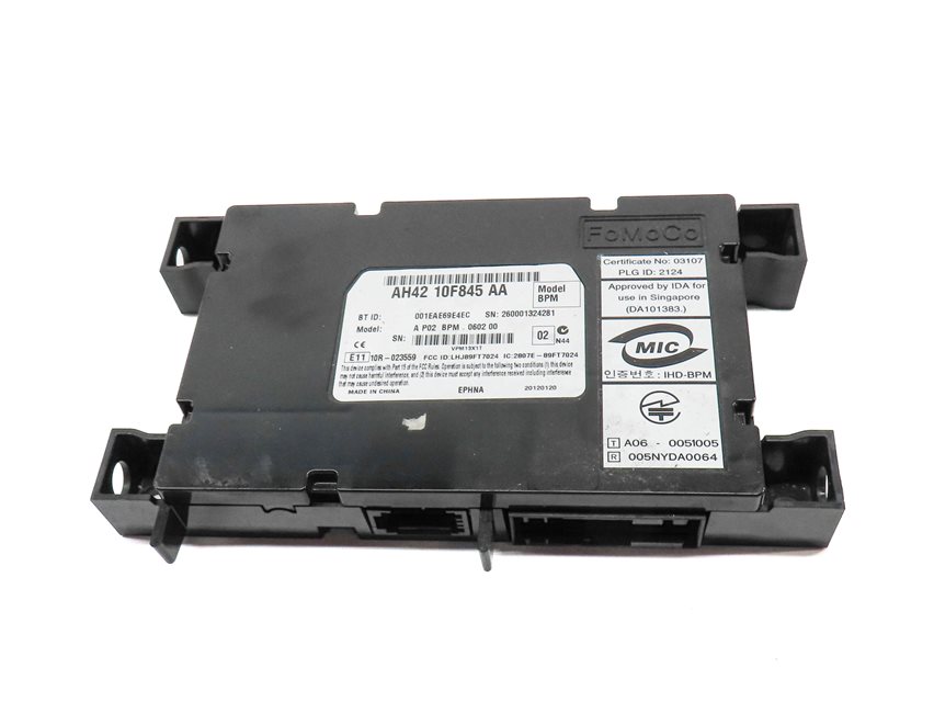 Thumbnail 2: 2012 RANGE ROVER (L322) BLUETOOTH COMMUNICATION CONTROL MODULE