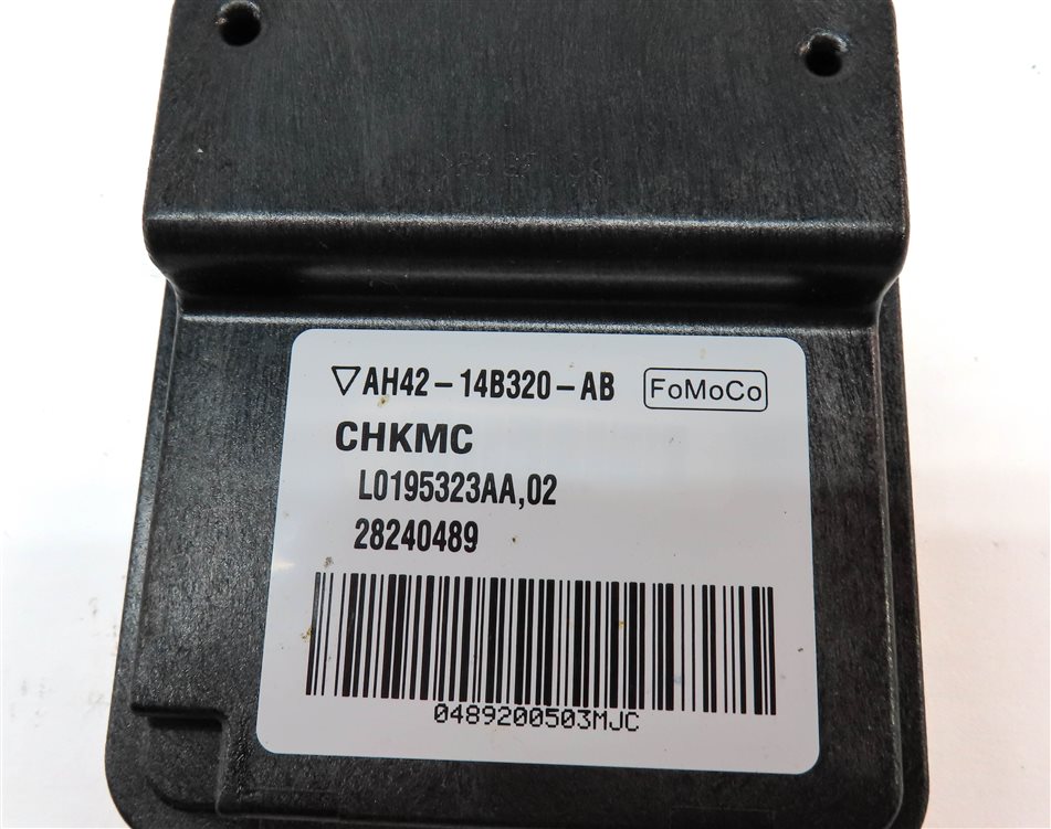 Thumbnail 4: 12 RANGE ROVER (L322) FRONT RIGHT PASSENGER SEAT OCCUPANCY SENSOR CONTROL MODULE
