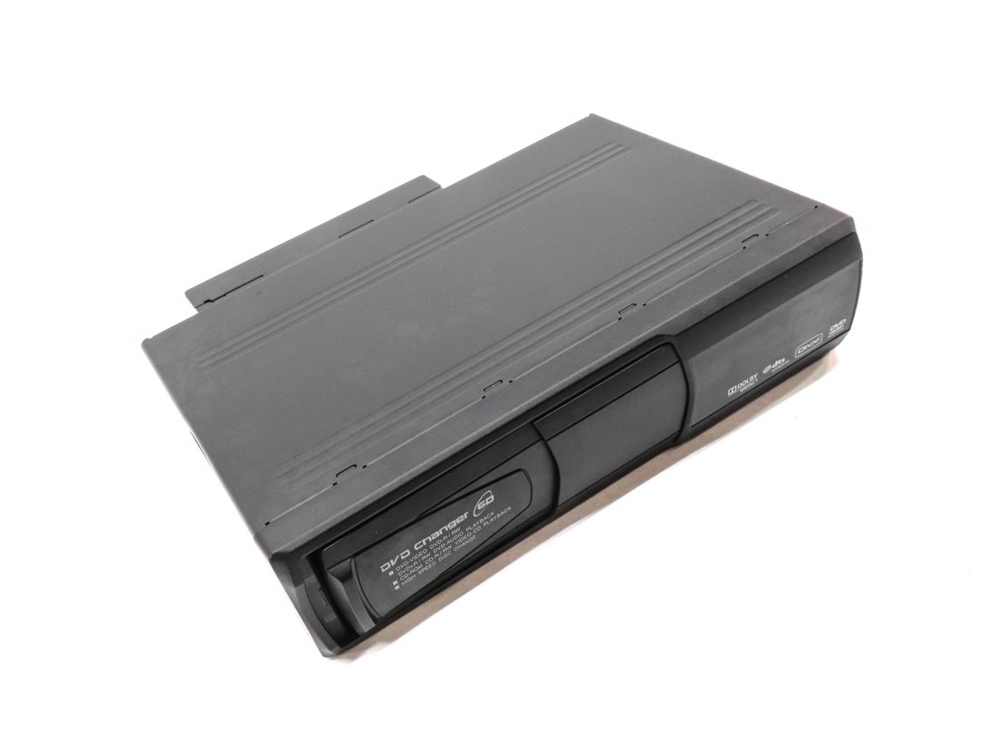 Thumbnail 3: 12 RANGE ROVER L322 REAR ENTERTAINMENT 6 DISC DVD CHANGER PLAYER (NO CARTRIDGE)