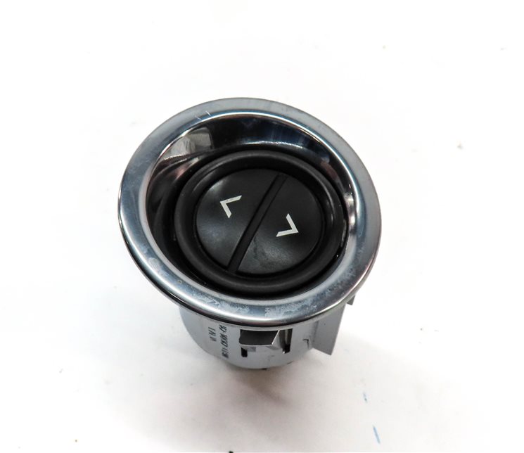 2012 RANGE ROVER (L322) FRONT RIGHT PASSENGER GLOVEBOX RELEASE SWITCH BUTTON