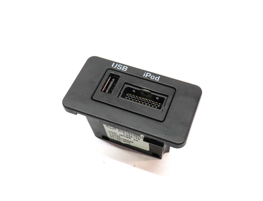 2012 RANGE ROVER (L322) iPOD USB AUXILIARY AUX INPUT JACK PORT PANEL