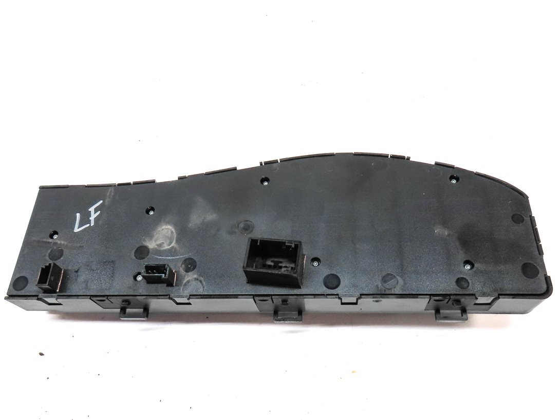 Thumbnail 6: 2012 RANGE ROVER (L322) FRONT LEFT DRIVER MEMORY SEAT POSITION ADJUST SWITCH