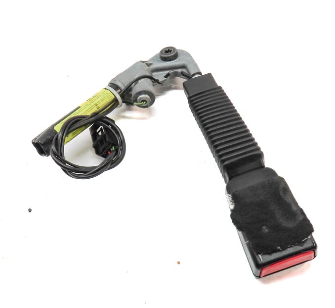 Thumbnail 2: 2007-2012 RANGE ROVER (L322) FRONT LEFT DRIVER SEATBELT BUCKLE RECEIVER