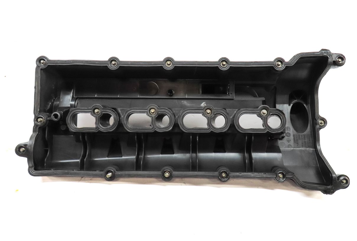 Thumbnail 5: 10-18 RANGE ROVER SPORT (L320 L322 L494 L405) 5.0L V8 - LEFT ENGINE VALVE COVER