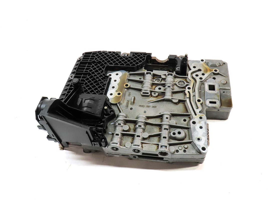 Thumbnail 2: 12-13 RANGE ROVER SPORT (L320 L322) 5.0L SUPER AUTOMATIC TRANSMISSION VALVE BODY