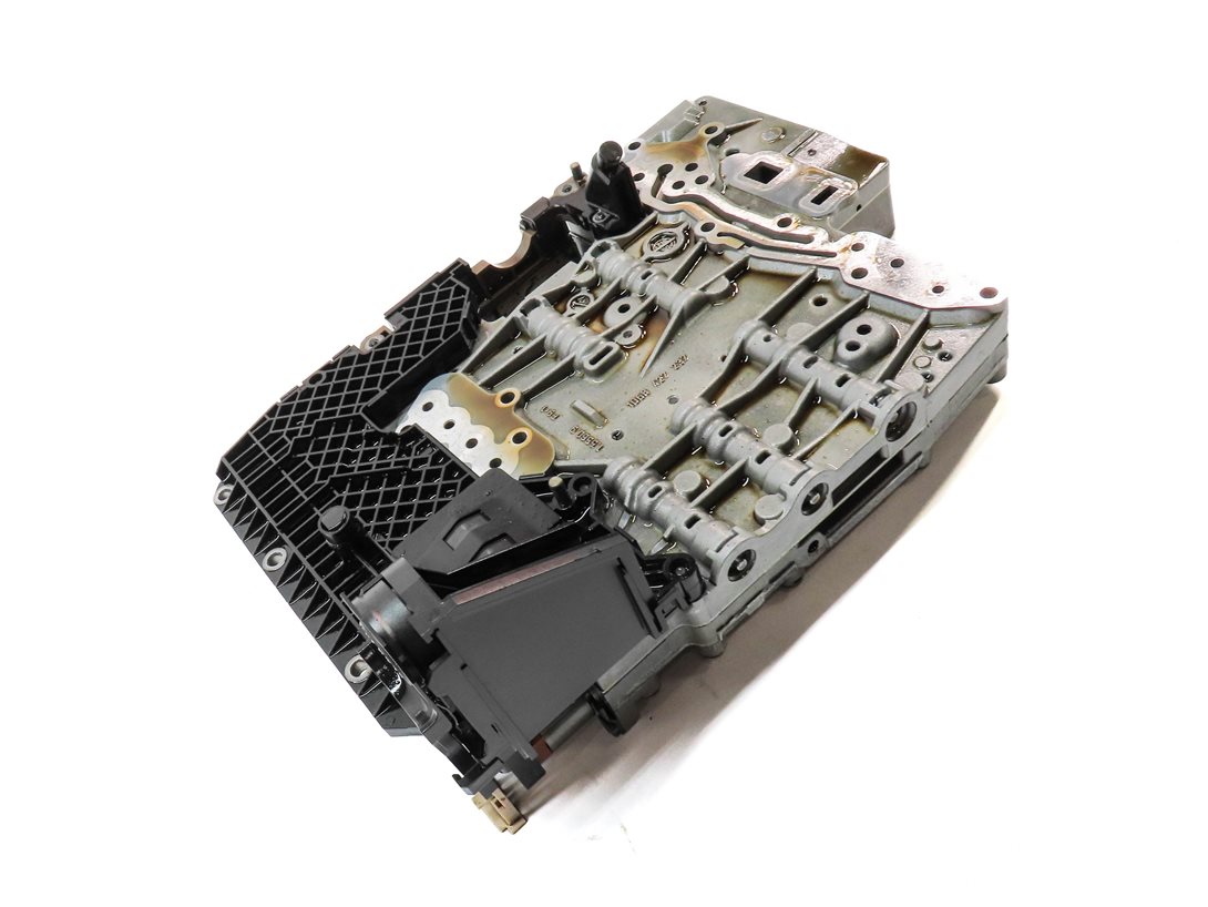 Thumbnail 3: 12-13 RANGE ROVER SPORT (L320 L322) 5.0L SUPER AUTOMATIC TRANSMISSION VALVE BODY