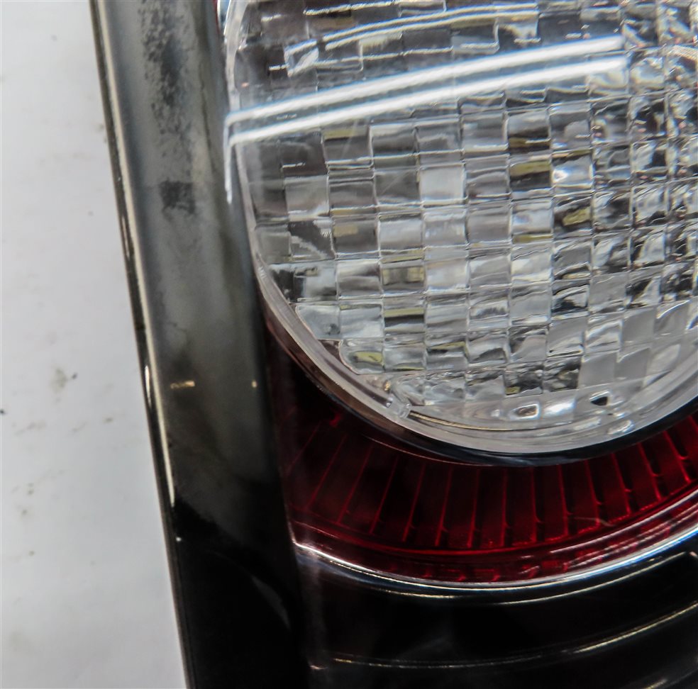 Thumbnail 10: 2012 RANGE ROVER (L322) RIGHT PASSENGER TAILLIGHT BRAKE LIGHT LAMP (BLACK)