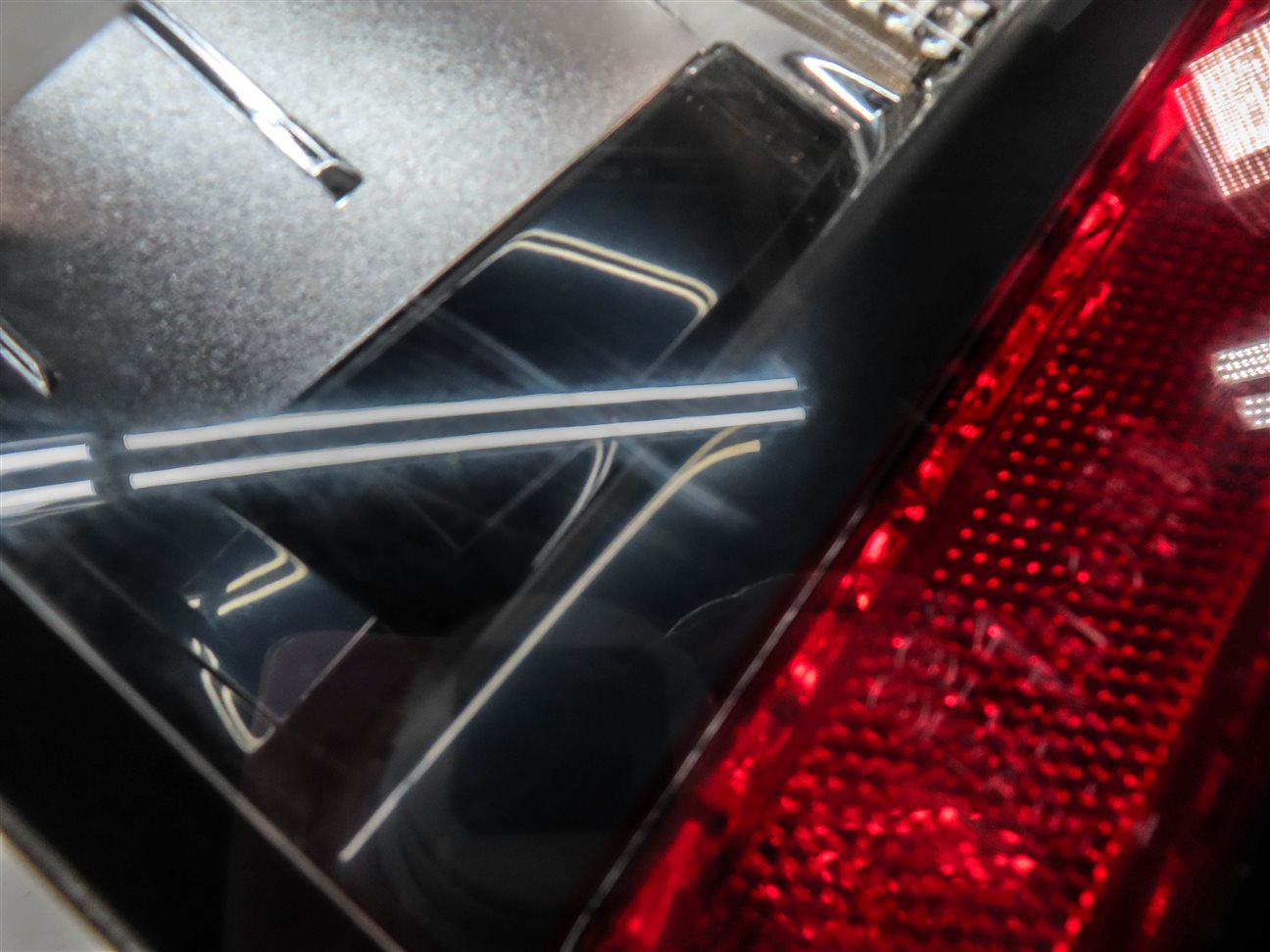 Thumbnail 7: 2012 RANGE ROVER (L322) RIGHT PASSENGER TAILLIGHT BRAKE LIGHT LAMP (BLACK)