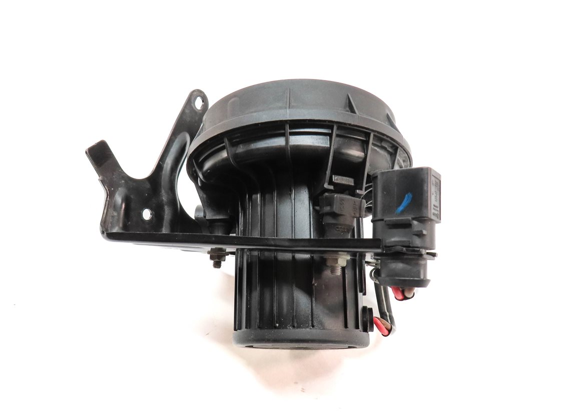 Thumbnail 6: 2014-2019 AUDI A6 A7 Q5 Q7 SQ5 (C7 4G8 4M B8 8R) 3.0L ENGINE AIR INJECTION PUMP