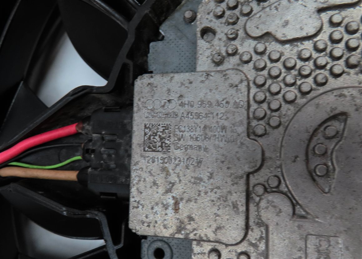 Thumbnail 8: 12-18 AUDI A6 A7 (C7) 3.0L SUPERCHARGED ENGINE RADIATOR COOLING FAN w/ SHROUD