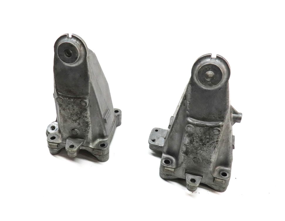 Thumbnail 1: 2015 MERCEDES C300 (W205) 2.0L (274.920) ENGINE MOTOR MOUNT BRACKET SET/2