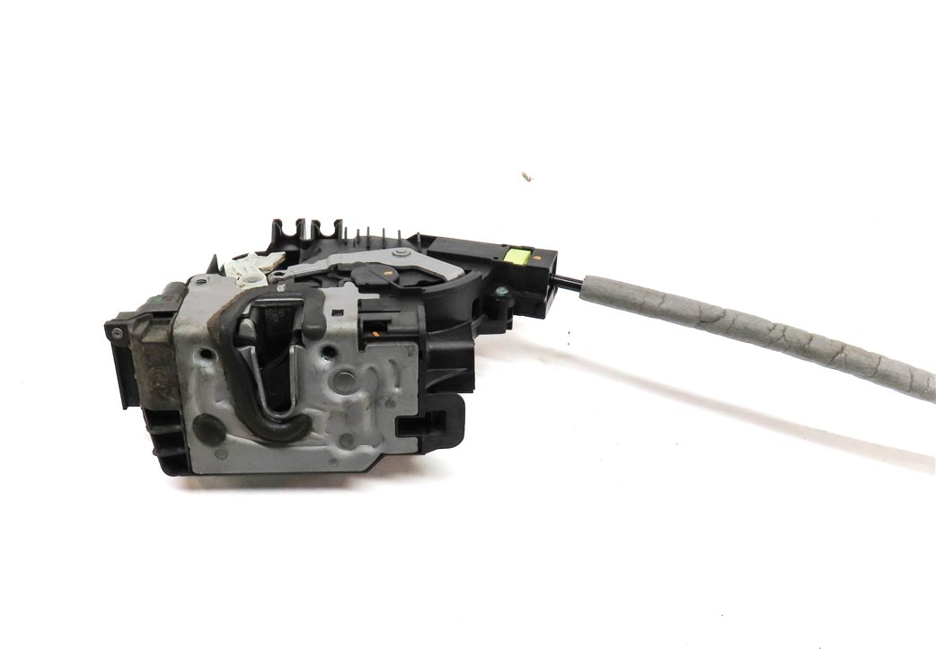 Thumbnail 4: 15-22 MERCEDES C300 C350 C400 C450 E300 E350 E400 E450 GLC300 DRIVER DOOR LATCH