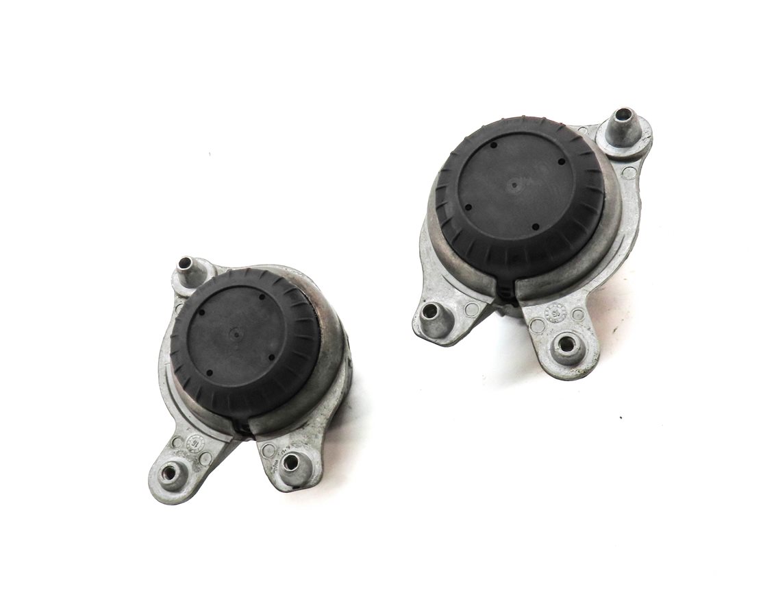 Thumbnail 3: 2015 MERCEDES C300 (W205) 2.0L (274.920) LEFT & RIGHT ENGINE MOTOR MOUNT SET/2