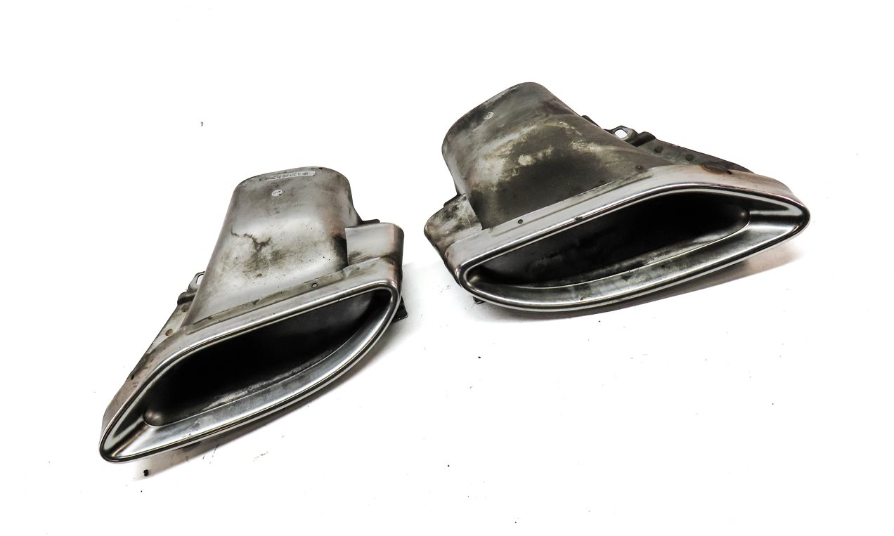 Thumbnail 3: 2015 MERCEDES C300 (W205) REAR LEFT & RIGHT EXHAUST MUFFLER TIP SET/2 (CHROME)