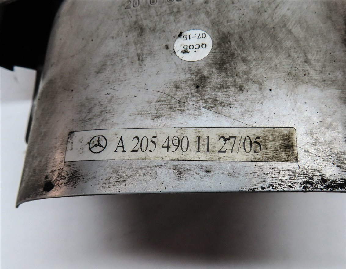 Thumbnail 6: 2015 MERCEDES C300 (W205) REAR LEFT & RIGHT EXHAUST MUFFLER TIP SET/2 (CHROME)
