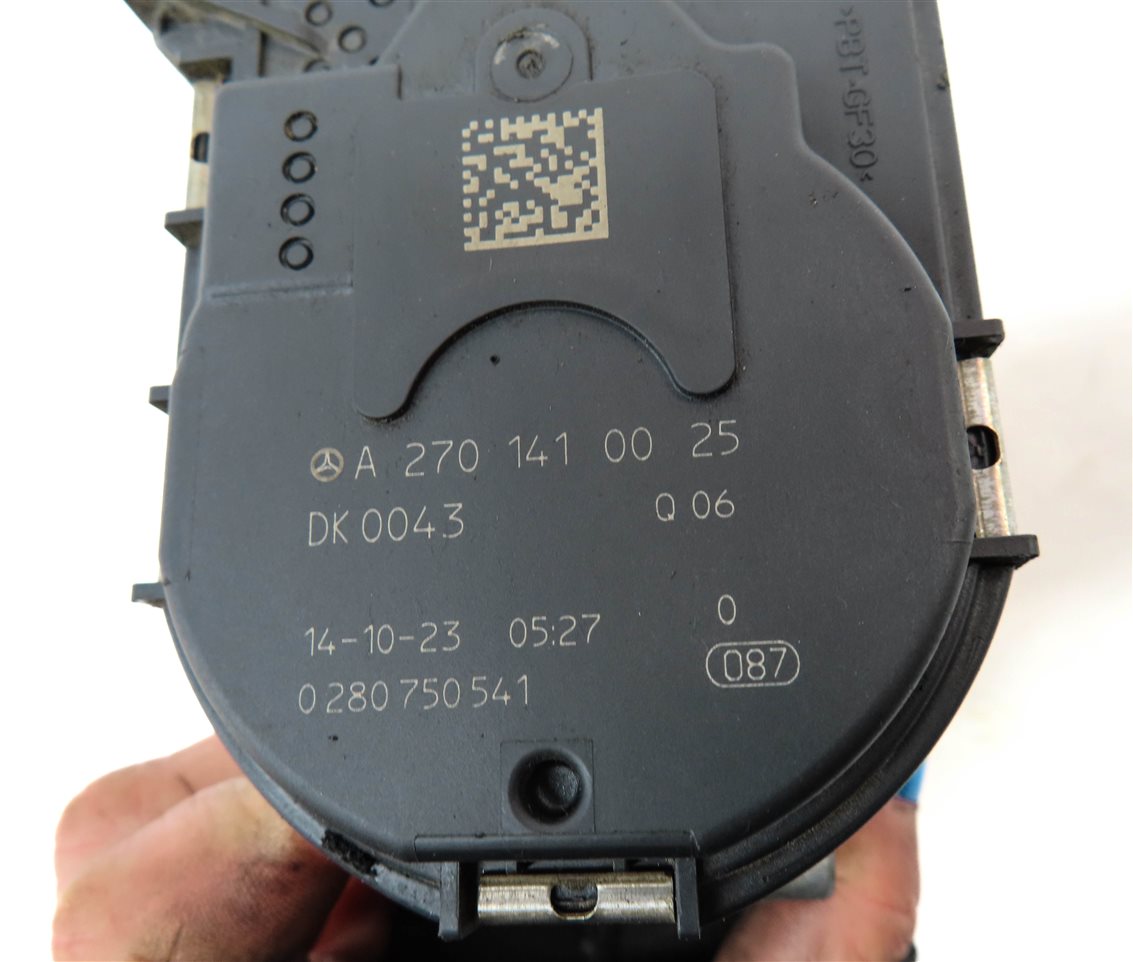 Thumbnail 6: 2015 MERCEDES C300 (W205) 2.0L (274.920) ENGINE THROTTLE BODY ASSEMBLY
