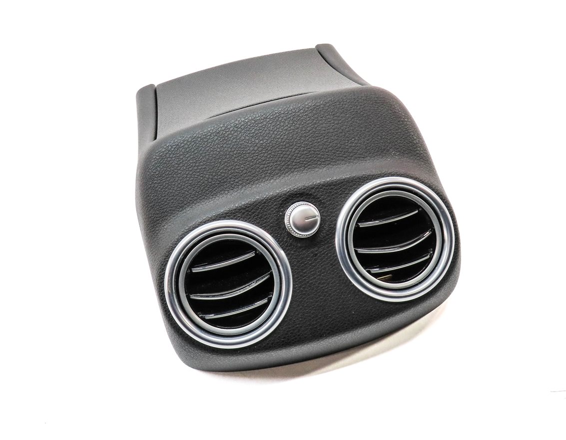 Thumbnail 3: 2015 MERCEDES C300 (W205) REAR CENTER CONSOLE HEAT AIR AC HVAC DUAL VENT (Black)