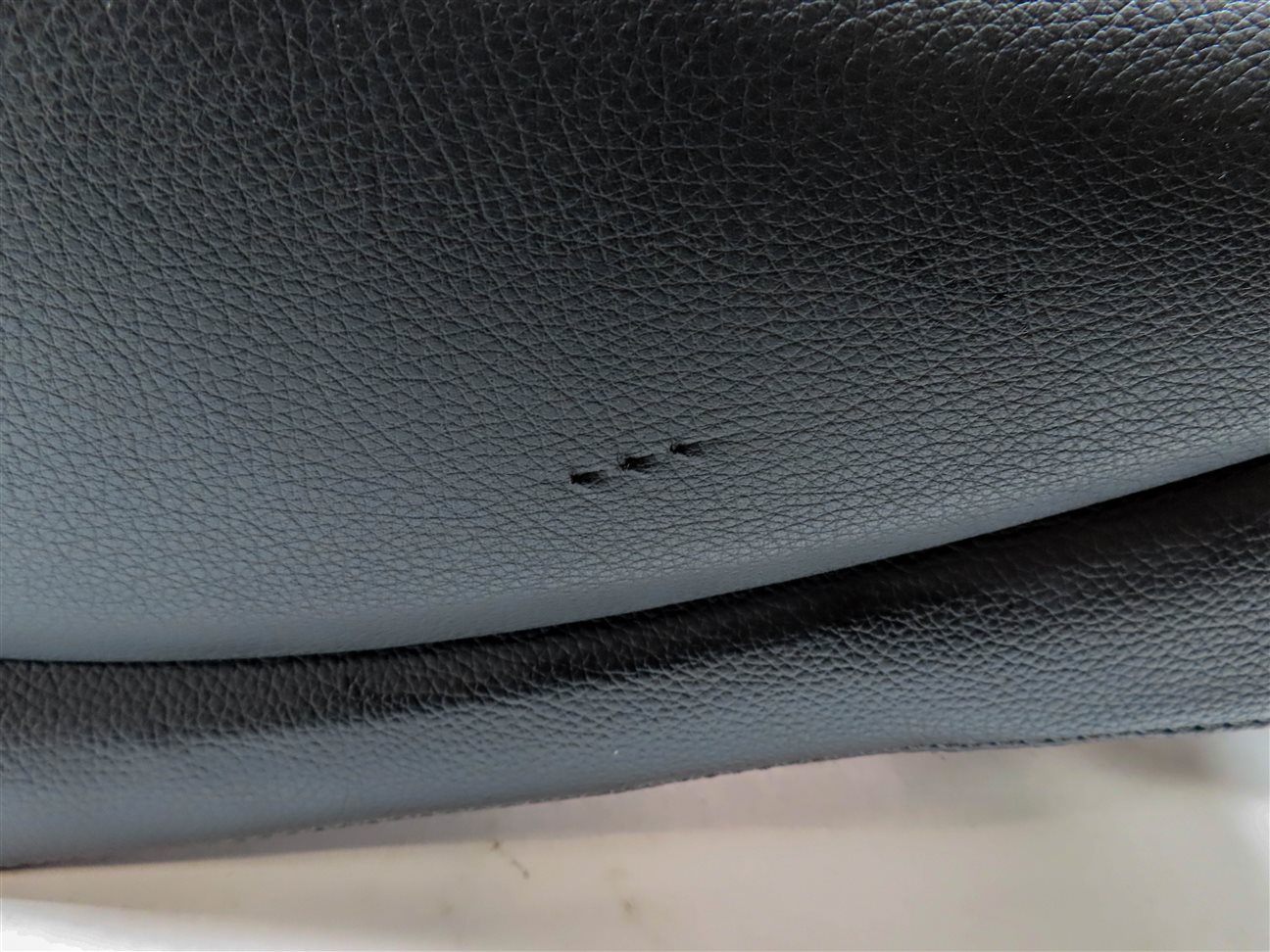 Thumbnail 7: 15 MERCEDES C300 W205 FRONT LEFT DRIVER UPPER HEATED MEMORY SEAT CUSHION (Black)