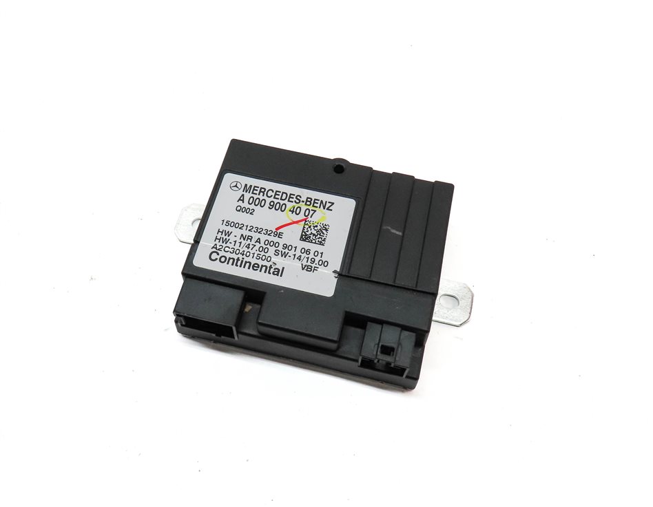 2015 MERCEDES C300 (W205) 2.0L (274.920) FUEL PUMP CONTROL MODULE