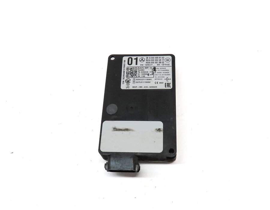 Thumbnail 2: 2015-2016 MERCEDES C300 C350 C400 C450 C63 (W205) REAR BLIND SPOT RADAR MODULE