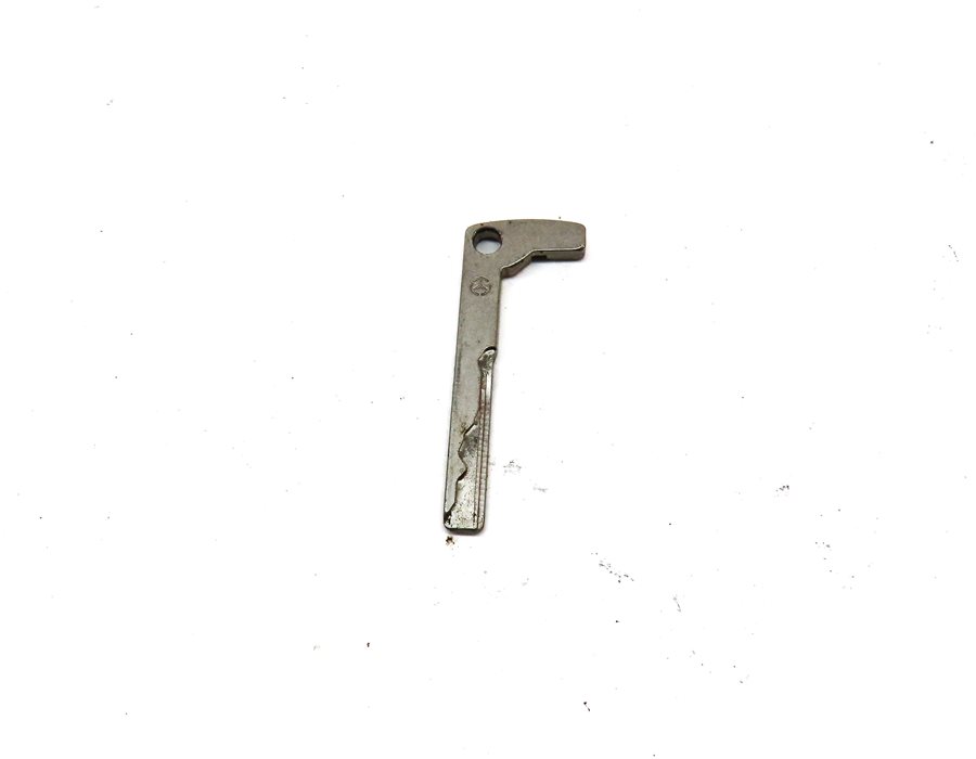 Thumbnail 8: 2015 MERCEDES C300 (W205) FRONT LEFT DRIVER & TRUNK LOCK CYLINDER w/KEY SET/3