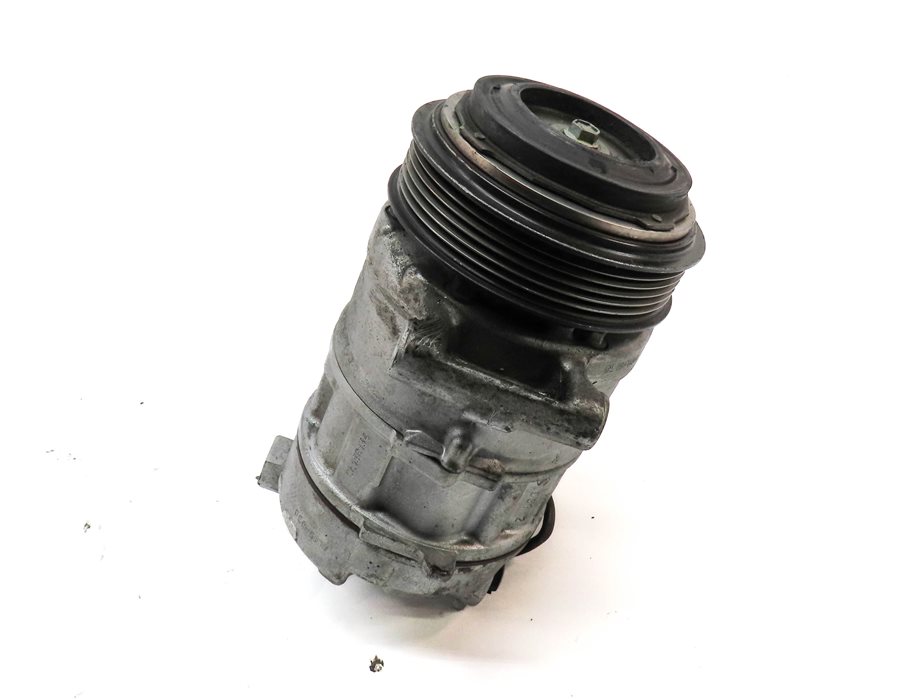Thumbnail 2: 15-17 MERCEDES C300 GLC300 (W205 X253) 2.0L A/C AIR CONDITIONING COMPRESSOR PUMP