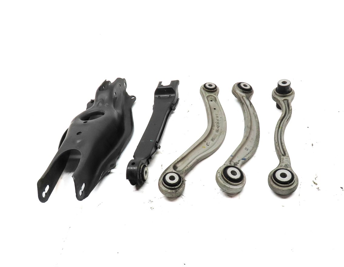 Thumbnail 2: 2015 MERCEDES C300 (W205) REAR RIGHT PASSENGER CONTROL ARM SET/ 5