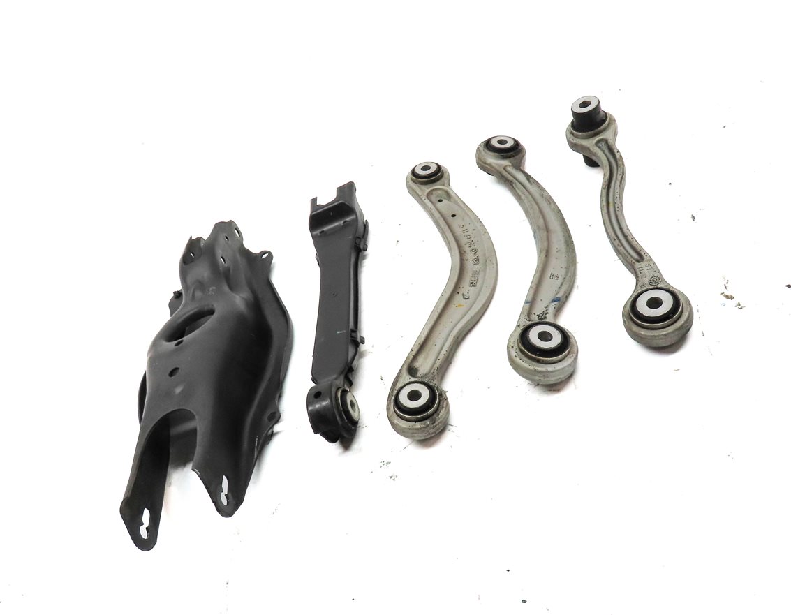Thumbnail 3: 2015 MERCEDES C300 (W205) REAR RIGHT PASSENGER CONTROL ARM SET/ 5