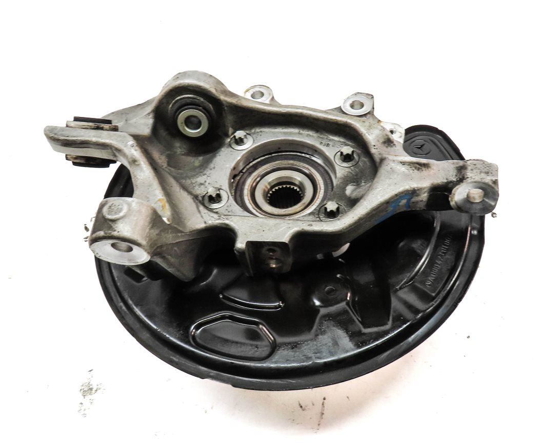 Thumbnail 4: 2015-2021 MERCEDES C300 C350 C400 (W205) SEDAN LEFT REAR SPINDLE KNUCKLE HUB