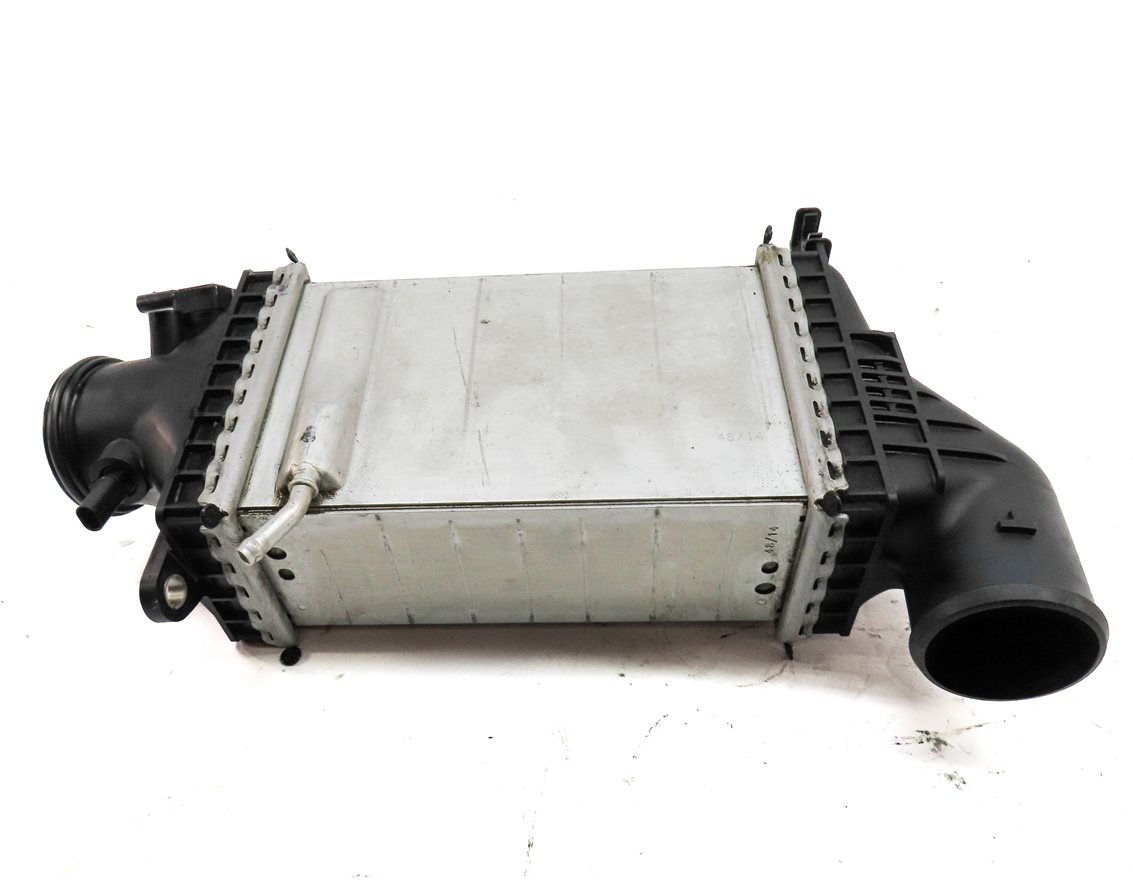 Thumbnail 2: 2015-2020 MERCEDES C300 E300 GLC (W205 W213 X253) 2.0L ENGINE TURBO INTERCOOLER