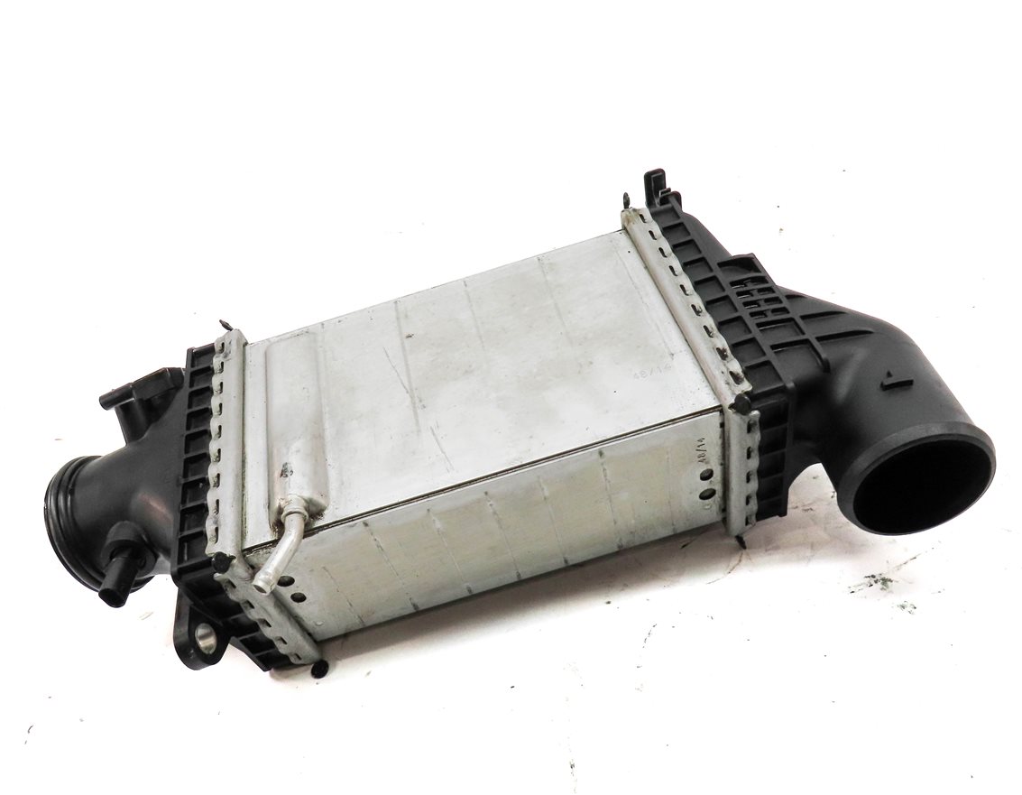 Thumbnail 3: 2015-2020 MERCEDES C300 E300 GLC (W205 W213 X253) 2.0L ENGINE TURBO INTERCOOLER