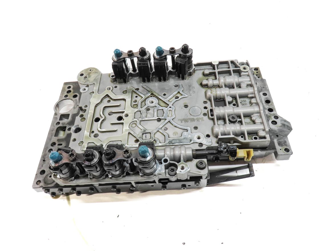 Thumbnail 2: 15-20 MERCEDES C E S GL ML (W205 W212 W166 W222 X166) TRANSMISSION VALVE BODY
