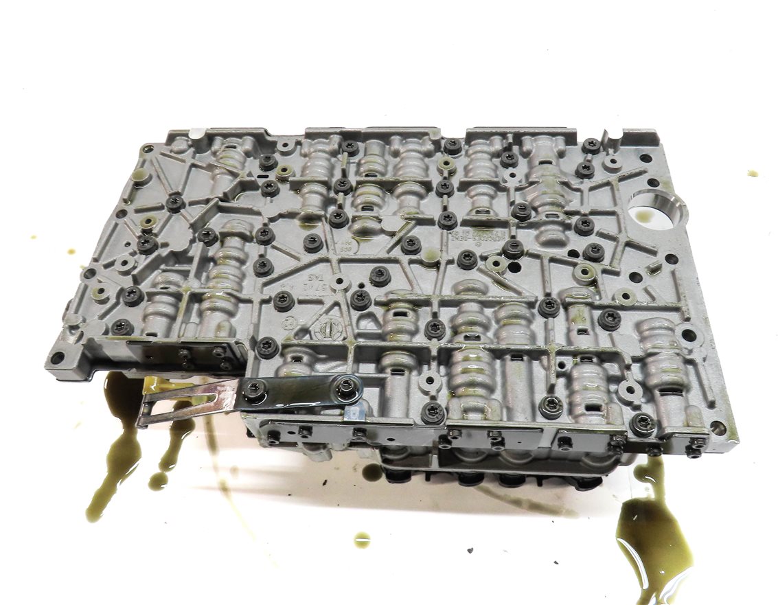Thumbnail 5: 15-20 MERCEDES C E S GL ML (W205 W212 W166 W222 X166) TRANSMISSION VALVE BODY
