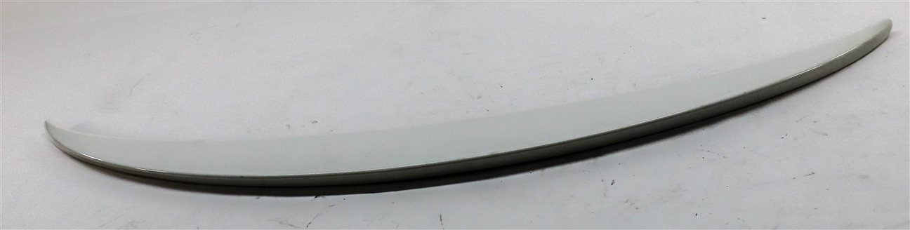Thumbnail 2: 15-21 MERCEDES C CLASS W205 REAR TRUNK LID SPOILER TRIM PANEL (White)