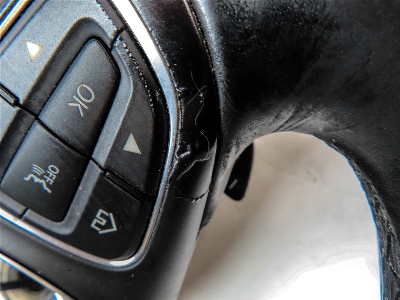 Thumbnail 10: 15-16 C-CLASS (W205) STEERING WHEEL w/ SHIFT PADDLES & SWITCHES (Black)