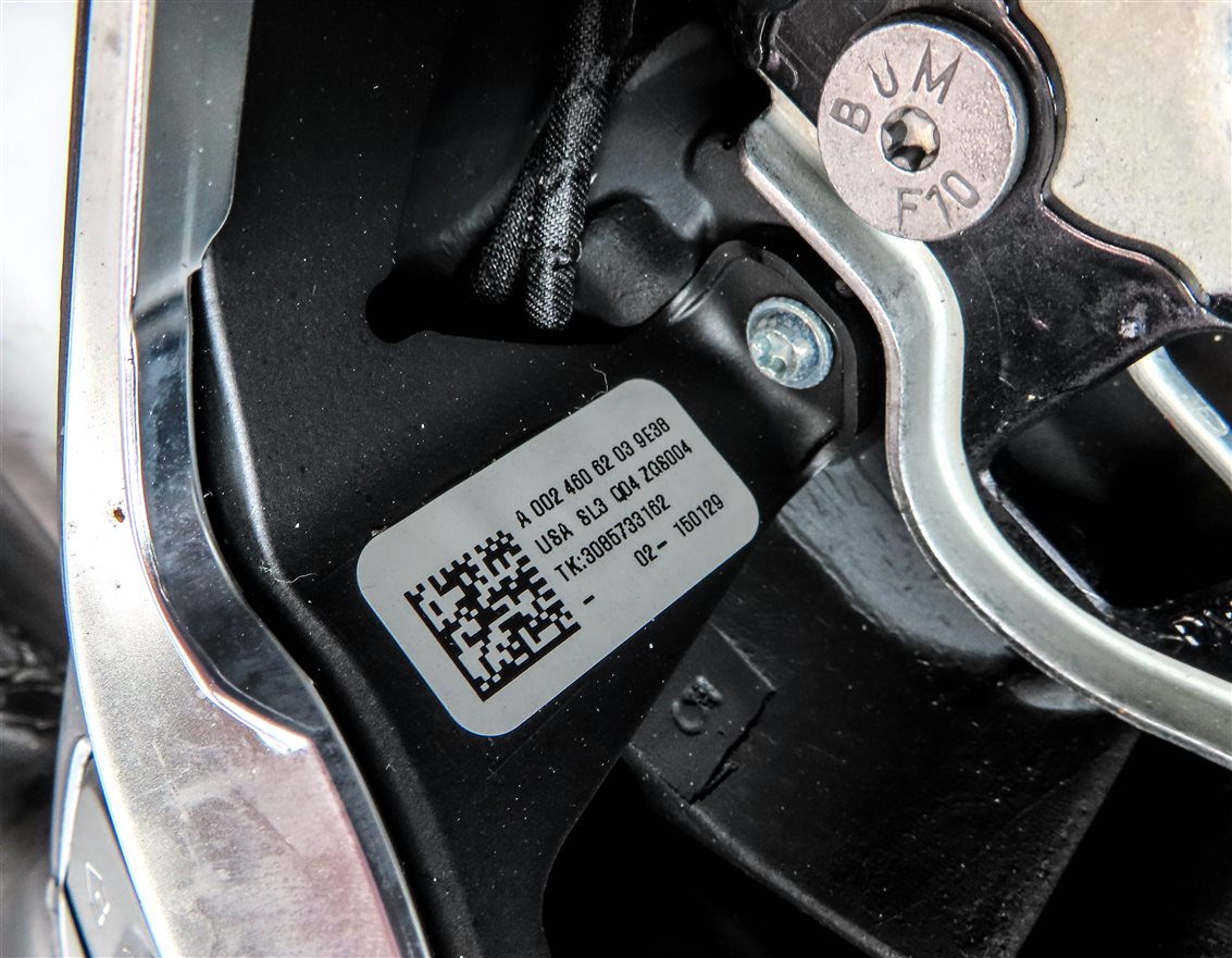 Thumbnail 6: 15-16 C-CLASS (W205) STEERING WHEEL w/ SHIFT PADDLES & SWITCHES (Black)