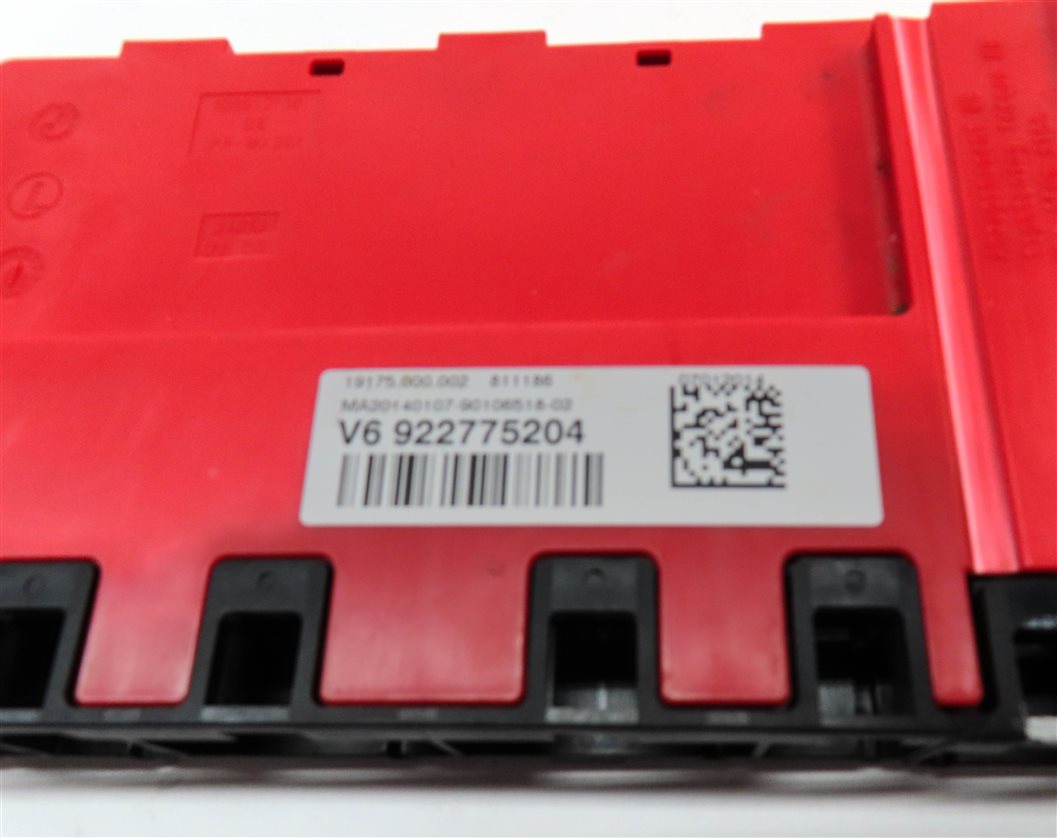 Thumbnail 4: 14 BMW 320XI (F30) 2.0L (N20) ENGINE POSITIVE POWER DISTRIBUTION CONTROL MODULE