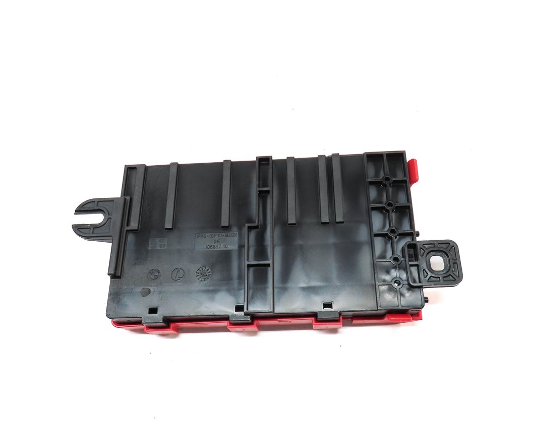 Thumbnail 5: 14 BMW 320XI (F30) 2.0L (N20) ENGINE POSITIVE POWER DISTRIBUTION CONTROL MODULE