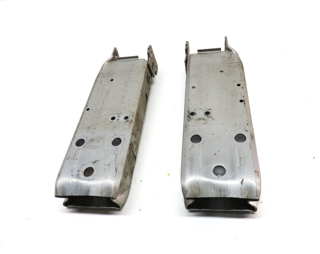 Thumbnail 2: 12-21 BMW 2 3 4 SERIES (F22 F30 F32) FRONT BUMPER REINFORCEMENT BRACKET SET/2