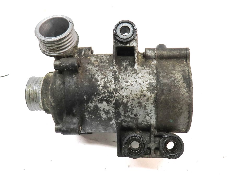 Thumbnail 6: 2015 X1 F48 / 12-18 BMW 320i F30 2.0L TURBO ENGINE ELECTRIC WATER PUMP