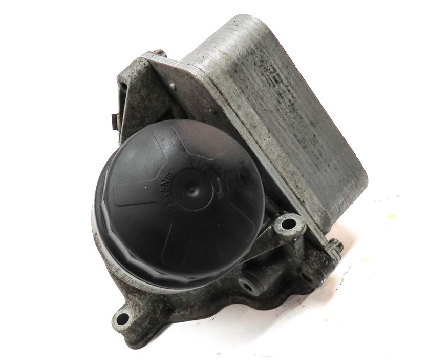 Thumbnail 3: 2014 BMW 320XI (F30) 2.0L (N20) ENGINE MOTOR OIL FLUID FILTER HOUSING w/ COOLER