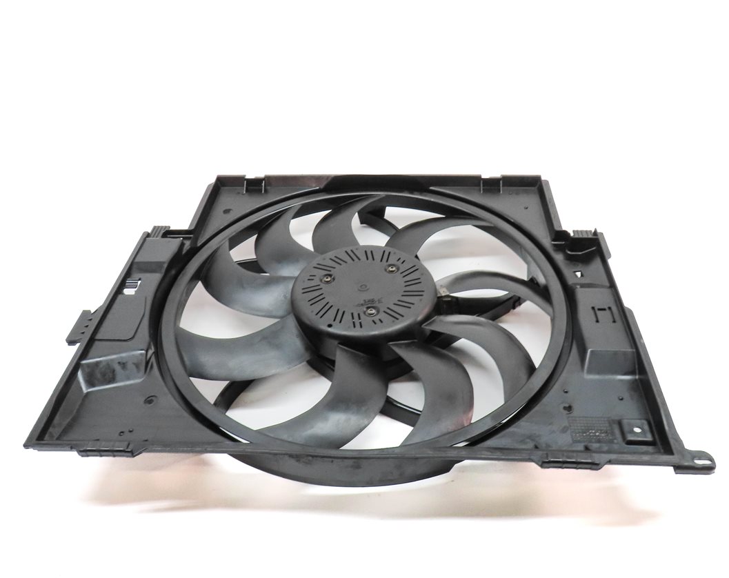 Thumbnail 4: 12-18 BMW 228i 320i (F22 F30) 2.0L TURBO ENGINE RADIATOR COOLING FAN w/ SHROUD
